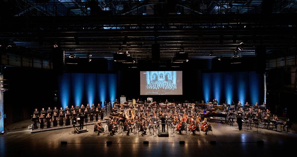 Chorwerk Ruhr, Basel Sinfonietta, und NDR Big Band, Play Big!