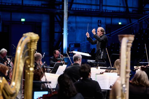 Titus Engel and Basel Sinfonietta, Play Big!