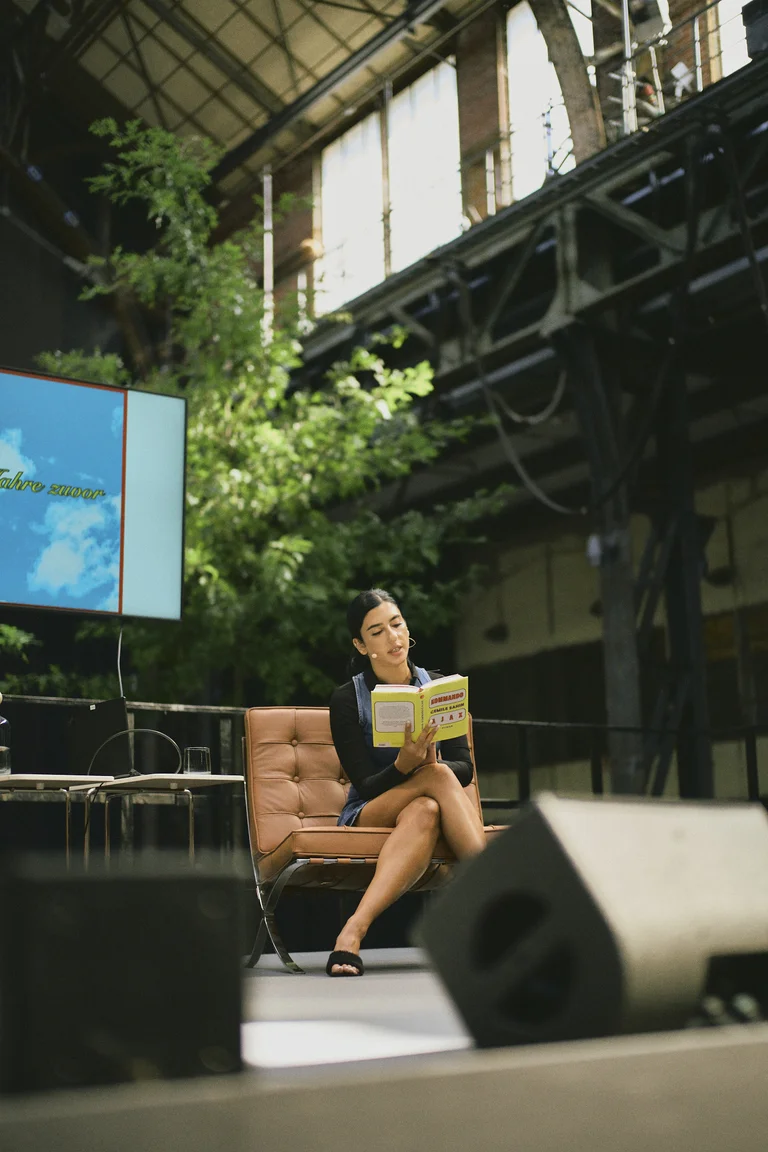 Cemile Sahin at a reading from the Ruhrtriennale 2024 at the Jahrhunderthalle Bochum