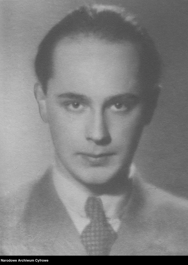 Black and white photograph of composer Roman Padlewski