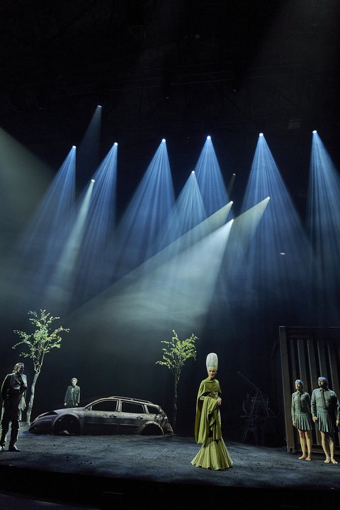 Ein Sommernachtstraum,v.l.n.r.: Sylvie Rohrer, Dorothee Hartinger, Markus Scheumann, Sabine Haupt, Gunther Eckes