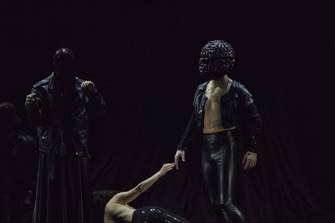 Monument 0.10: The Living Monument, Eszter Salamon und Carte Blanche