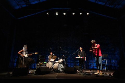 Mopcut und Farida Amadou, MaschinenHausMusik
