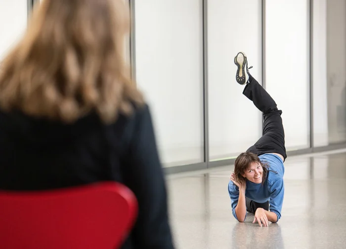 Tänzer der Dresden Frankfurt Dance Company im Museum Folkwang