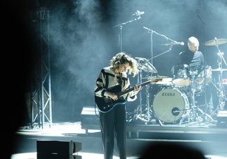 Anna Calvi & Band