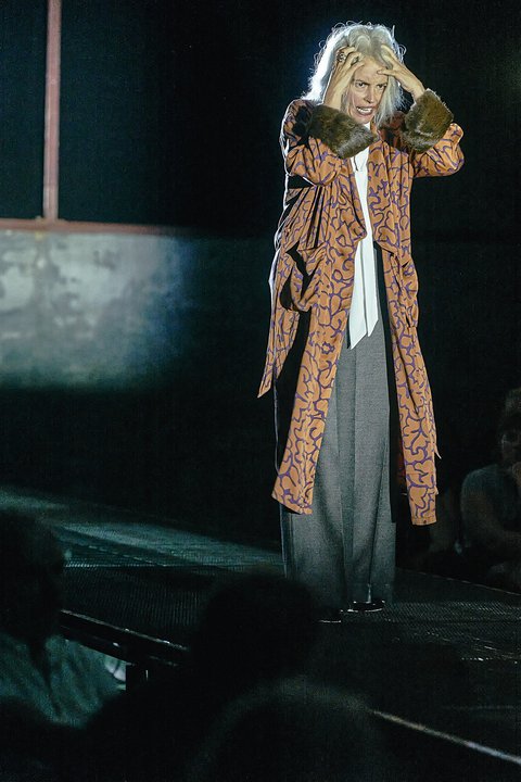 Aufzeichnungen aus dem Kellerloch, Barbara Frey, Nina Hoss