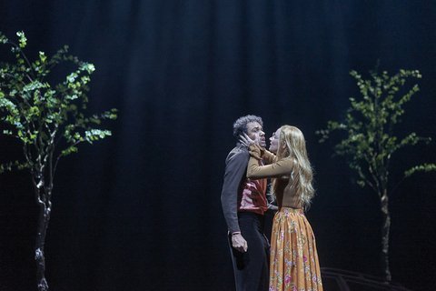 Ein Sommernachstraum, v.l.n.r.: Langston Uibel, Lili Winderlich