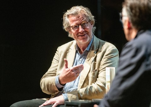 Natur und Luxus, Philipp Blom und Lukas Bärfuss